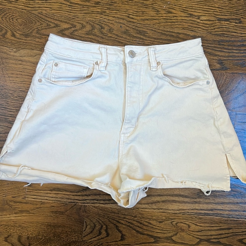 WeWoreWhat Cream/White High-Rise Denim Jean Shorts